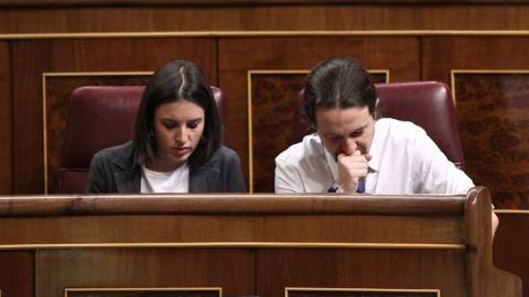 Pablo Iglesias junto a Irene Montero en el Congreso de los Diputados. | EP Pablo Iglesias junto a Irene Montero en el Congreso de los Diputados. | EP