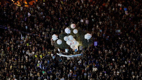Protesta organizada por el grupo de izquierdas Peace Now, llamada "Dos estados una esperanza: una manifestación contra 50 años de ocupación" el 27 de mayo en Tel Aviv, Israel /REUTERS (Amir Cohen)