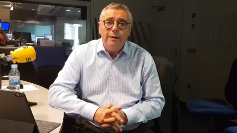 Muere a los 61 años el comentarista Michael Robinson Muere a los 61 años el comentarista Michael Robinson