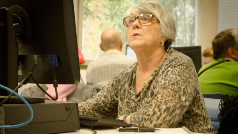 Varios pensionistas en un centro de mayores. E.P. Varios pensionistas en un centro de mayores. E.P.