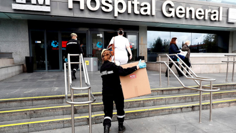 Imagen de la entrada del Hospital de La Paz, en Madrid. EFE/Mariscal/Archivo