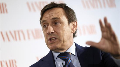 El portavoz del PP en el Congreso, Rafael Hernando, participa en un desayuno informativo organizado por Vanity Fair en un hotel de Madrid. EFE El portavoz del PP en el Congreso, Rafael Hernando, participa en un desayuno informativo organizado por Vanity Fair en un hotel de Madrid. EFE