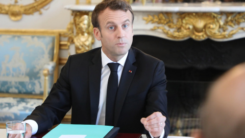 23/05/2019 - Emmanuel Macron preside una reunión del Consejo de Ministros centrada en la defensa ecológica, este jueves, en el Palacio del Elíseo, en París (Francia) | EFE/ Ludovic Marin 23/05/2019 - Emmanuel Macron preside una reunión del Consejo de Ministros centrada en la defensa ecológica, este jueves, en el Palacio del Elíseo, en París (Francia) | EFE/ Ludovic Marin