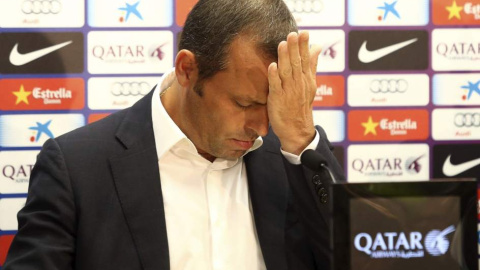 Sandro Rosell, cuento era presidente del FC Barcelona, en una rueda de prensa en el Nou Camp. EFE Sandro Rosell, cuento era presidente del FC Barcelona, en una rueda de prensa en el Nou Camp. EFE