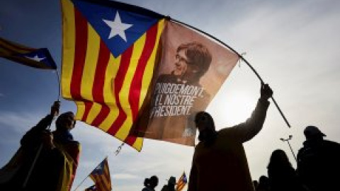 Puigdemont y Junqueras llaman a la preparación para ganar "la lucha definitiva" Puigdemont y Junqueras llaman a la preparación para ganar "la lucha definitiva"