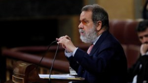 El Defensor del Pueblo pide a Gobierno y comunidades un acuerdo para garantizar un curso "seguro y homogéneo" en España El Defensor del Pueblo pide a Gobierno y comunidades un acuerdo para garantizar un curso "seguro y homogéneo" en España