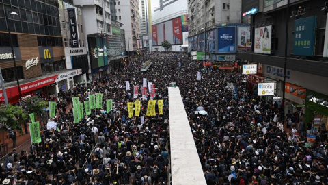 Manifestación en Hong Kong contra la ley de extradición. EFE/EPA/JEROME FAVRE Manifestación en Hong Kong contra la ley de extradición. EFE/EPA/JEROME FAVRE