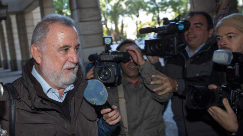 El ex primer teniente de alcalde de IU en el Ayuntamiento de Sevilla, Antonio Rodrigo Torrijos. / EFE El ex primer teniente de alcalde de IU en el Ayuntamiento de Sevilla, Antonio Rodrigo Torrijos. / EFE