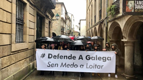 Manifestantes de TVG. Fuente: Plataforma Defende a Galega Manifestantes de TVG. Fuente: Plataforma Defende a Galega