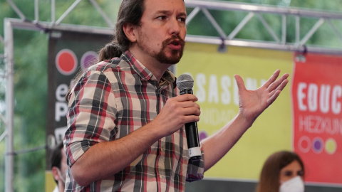 06/07/2020 - El secretario general de Podemos y vicepresidente segundo del Gobierno y Ministro de Derechos Sociales y para la Agenda 2030, Pablo Iglesias, durante su intervención en un acto de campaña del partido en el Palacio Euskalduna de Bilbao, Vizc 06/07/2020 - El secretario general de Podemos y vicepresidente segundo del Gobierno y Ministro de Derechos Sociales y para la Agenda 2030, Pablo Iglesias, durante su intervención en un acto de campaña del partido en el Palacio Euskalduna de Bilbao, Vizc