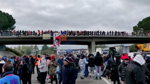 Corte de la AP-7 en Salt (Girona) Corte de la AP-7 en Salt (Girona)