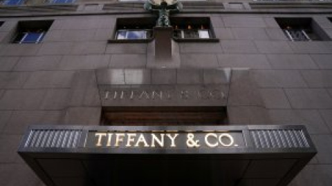 Tiffany llevará a los tribunales a LVMH por retirar su acuerdo de compra Tiffany llevará a los tribunales a LVMH por retirar su acuerdo de compra
