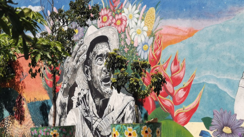 Medellín se ha convertido en un museo al aire libre, con una gran cantidad de murales repartidos por toda la ciudad. Queralt Castillo
