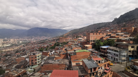 Vista aérea desde el metrocable que sube a Parque Arví 1. Queralt Castillo