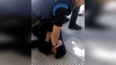 Imagen de un momento de la detención | Twitter Imagen de un momento de la detención | Twitter