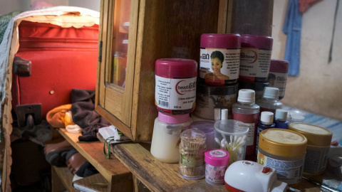 Algunos de los productos de belleza que Bella Perrez usa a menudo. - PABLO MOARAGA Algunos de los productos de belleza que Bella Perrez usa a menudo. - PABLO MOARAGA