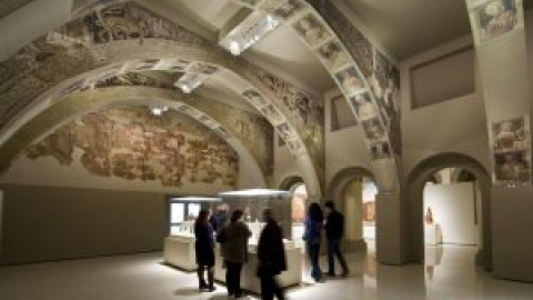 La jueza suspende el traslado de las pinturas murales de Sijena