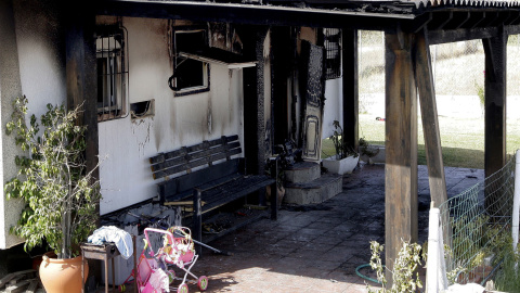 Incendio en una vivienda de Vejer de la Frontera.EFE/Román Ríos Incendio en una vivienda de Vejer de la Frontera.EFE/Román Ríos