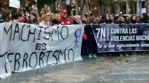 Pancartas contra la violencia machista durante el 7-N / Sara Plaza Pancartas contra la violencia machista durante el 7-N / Sara Plaza