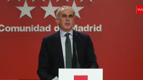 El consejero de Sanidad de la Comunidad de Madrid, Enrique Ruiz Escudero, en rueda de prensa. / CAM El consejero de Sanidad de la Comunidad de Madrid, Enrique Ruiz Escudero, en rueda de prensa. / CAM