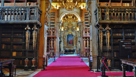 Biblioteca Joanina de la Universidad de Coimbra / Universidad de Coimbra Biblioteca Joanina de la Universidad de Coimbra / Universidad de Coimbra