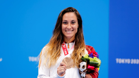 02/09/2021 La nadadora Sarai Gascón con su medalla de bronce 02/09/2021 La nadadora Sarai Gascón con su medalla de bronce