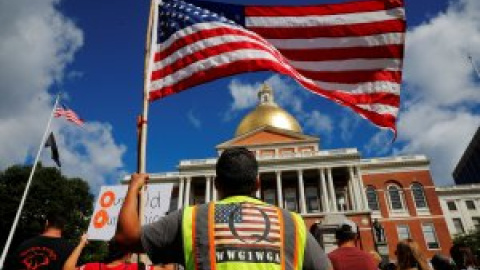 Qanon España radicaliza sus mensajes con propaganda nazi, antivacunas y contra el Gobierno en una red de 3.000 seguidores