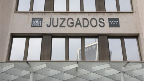 Entrada de los Juzgados de Plaza de Castilla. Foto de archivo. Entrada de los Juzgados de Plaza de Castilla. Foto de archivo.