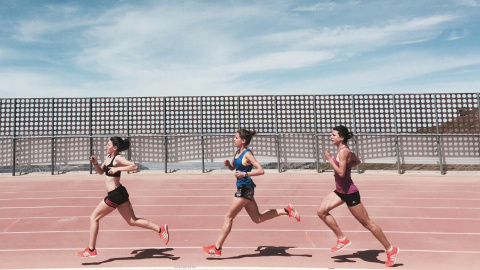 Las atletas María José Pérez, Marta Pérez Castro, e Irene Sánchez Escribano, en un entrenamiento Las atletas María José Pérez, Marta Pérez Castro, e Irene Sánchez Escribano, en un entrenamiento