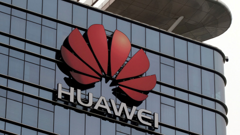 Fachada de una de las sedes chinas de Huawei. REUTERS Fachada de una de las sedes chinas de Huawei. REUTERS