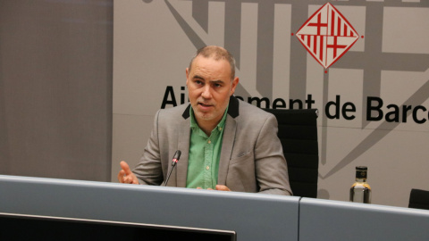 Eloi Badia, regidor d'Emergència Climàtica de l'Ajuntament de Barcelona, en la roda de premsa d'avui. Norma Vidal. Eloi Badia, regidor d'Emergència Climàtica de l'Ajuntament de Barcelona, en la roda de premsa d'avui. Norma Vidal.