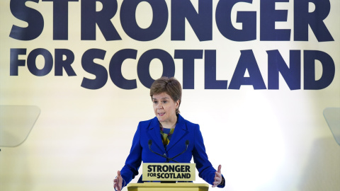 Nicola Sturgeon hace una declaración tras la decisión de los jueces del Tribunal Supremo, a 23 de noviembre de 2022, Edimburgo Nicola Sturgeon hace una declaración tras la decisión de los jueces del Tribunal Supremo, a 23 de noviembre de 2022, Edimburgo