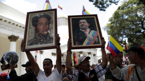 Chavistas marchan para apoyar instalación de la Asamblea Constituyente / REUTERS Chavistas marchan para apoyar instalación de la Asamblea Constituyente / REUTERS