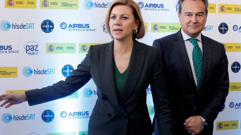 Dolores de Cospedal junto a su secretario de Estado, Agustín Conde. EFE/Archivo Dolores de Cospedal junto a su secretario de Estado, Agustín Conde. EFE/Archivo
