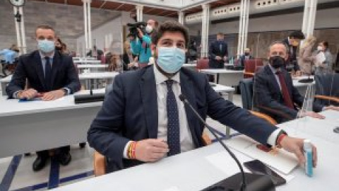 La jueza no admite la denuncia por cohecho interpuesta por Contrapoder contra López Miras