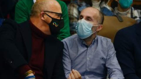 El alcalde de Ourense contrata como asesora del Ayuntamiento a la mujer del juez que le investiga por malversación El alcalde de Ourense contrata como asesora del Ayuntamiento a la mujer del juez que le investiga por malversación