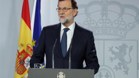 Mariano Rajoy en un momento de su declaración institucional en la que anunció la aplicación del artículo 155. EFE/Archivo Mariano Rajoy en un momento de su declaración institucional en la que anunció la aplicación del artículo 155. EFE/Archivo