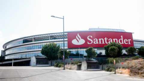 Uno de los edificios de la Ciudad Financiera del Grupo Santander, cerca de la localidad madrileña de Boadilla del Monte. E.P. Uno de los edificios de la Ciudad Financiera del Grupo Santander, cerca de la localidad madrileña de Boadilla del Monte. E.P.