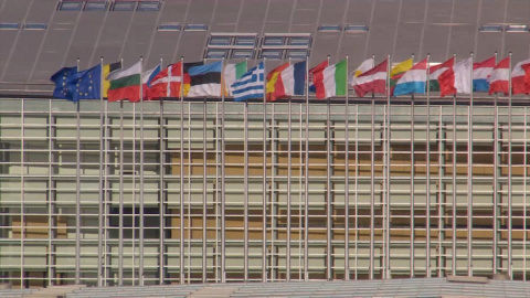 La Eurocámara y los gobiernos anuncian un acuerdo sobre presupuesto hasta 2027 La Eurocámara y los gobiernos anuncian un acuerdo sobre presupuesto hasta 2027