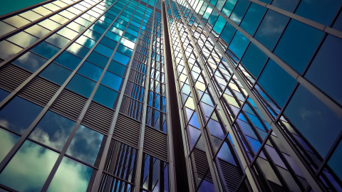 Fotografía de un edificio de varias plantas. Fotografía de un edificio de varias plantas.