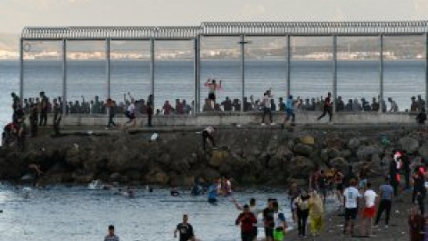 Paloma Fernández Coleto: "Los que no han visto la crueldad de la frontera no se hacen una idea de lo que supuso la crisis en Ceuta" Paloma Fernández Coleto: "Los que no han visto la crueldad de la frontera no se hacen una idea de lo que supuso la crisis en Ceuta"