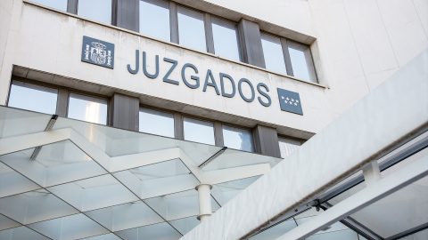 Sede de los juzgados de instrucción de Madrid, en la Plaza de Castilla. Sede de los juzgados de instrucción de Madrid, en la Plaza de Castilla.