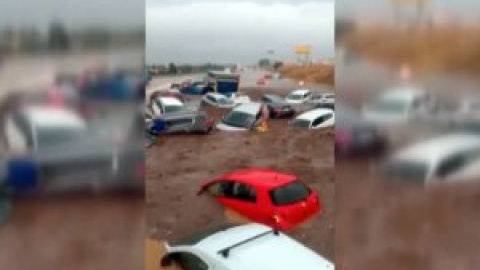 El cambio climático intensifica los fenómenos medioambientales dejando escenas como las vividas en distintas localidades toledanas El cambio climático intensifica los fenómenos medioambientales dejando escenas como las vividas en distintas localidades toledanas