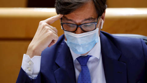 El ministro de Sanidad, Salvador Illa, durante el pleno del Senado, este martes en Madrid, donde el presidente del Gobierno, Pedro Sánchez, responde a varias preguntas sobre las cuentas públicas. El ministro de Sanidad, Salvador Illa, durante el pleno del Senado, este martes en Madrid, donde el presidente del Gobierno, Pedro Sánchez, responde a varias preguntas sobre las cuentas públicas.