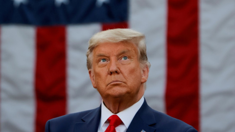 El presidente Donald Trump hace una pausa mientras habla sobre el programa "Operation Warp Speed", la iniciativa conjunta del Departamento de Defensa y el HHS. El presidente Donald Trump hace una pausa mientras habla sobre el programa "Operation Warp Speed", la iniciativa conjunta del Departamento de Defensa y el HHS.