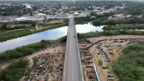 Más de 10.000 migrantes en la frontera mexicana con Texas Más de 10.000 migrantes en la frontera mexicana con Texas