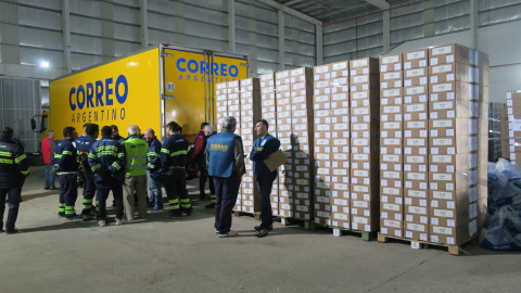 Vista de la distribución de urnas para las elecciones primarias del domingo en Buenos Aires (Argentina). EFE/Javier Caamaño