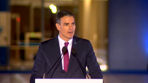 Sánchez pide "un debate a nivel europeo sobre el marco normativo de los mercados de la electricidad" Sánchez pide "un debate a nivel europeo sobre el marco normativo de los mercados de la electricidad"