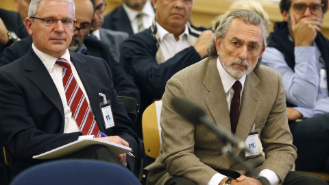 Pablo Crespo y el empresario Francisco Correa | EFE/AFP/ Javier Lizón Pablo Crespo y el empresario Francisco Correa | EFE/AFP/ Javier Lizón