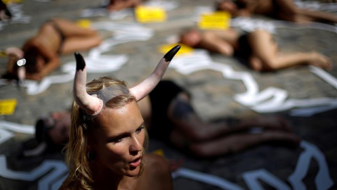 En este acto de protesta, en el que se ha coreado la consigna "Tauromaquia, abolición". EFE